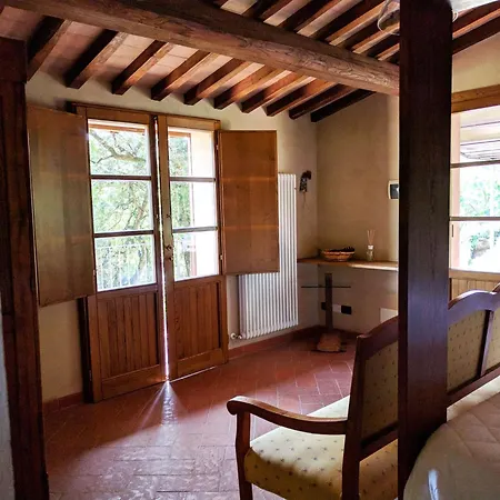 Wild Agriturismo Podere Della Bruciata Farm stay *